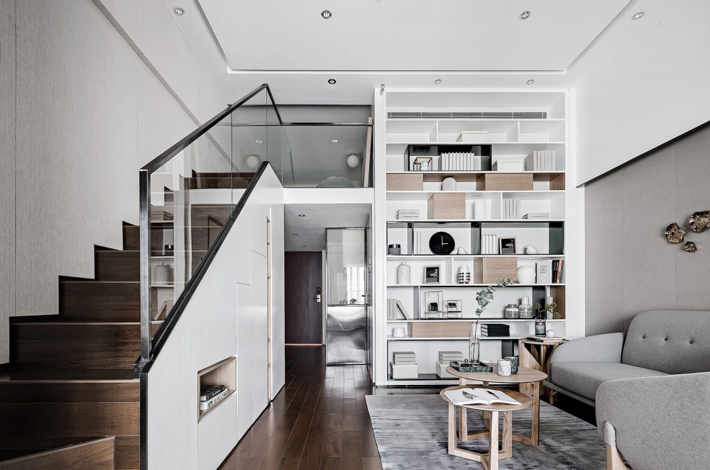 現代簡約風格公寓家裝案例效果圖-客廳樓梯