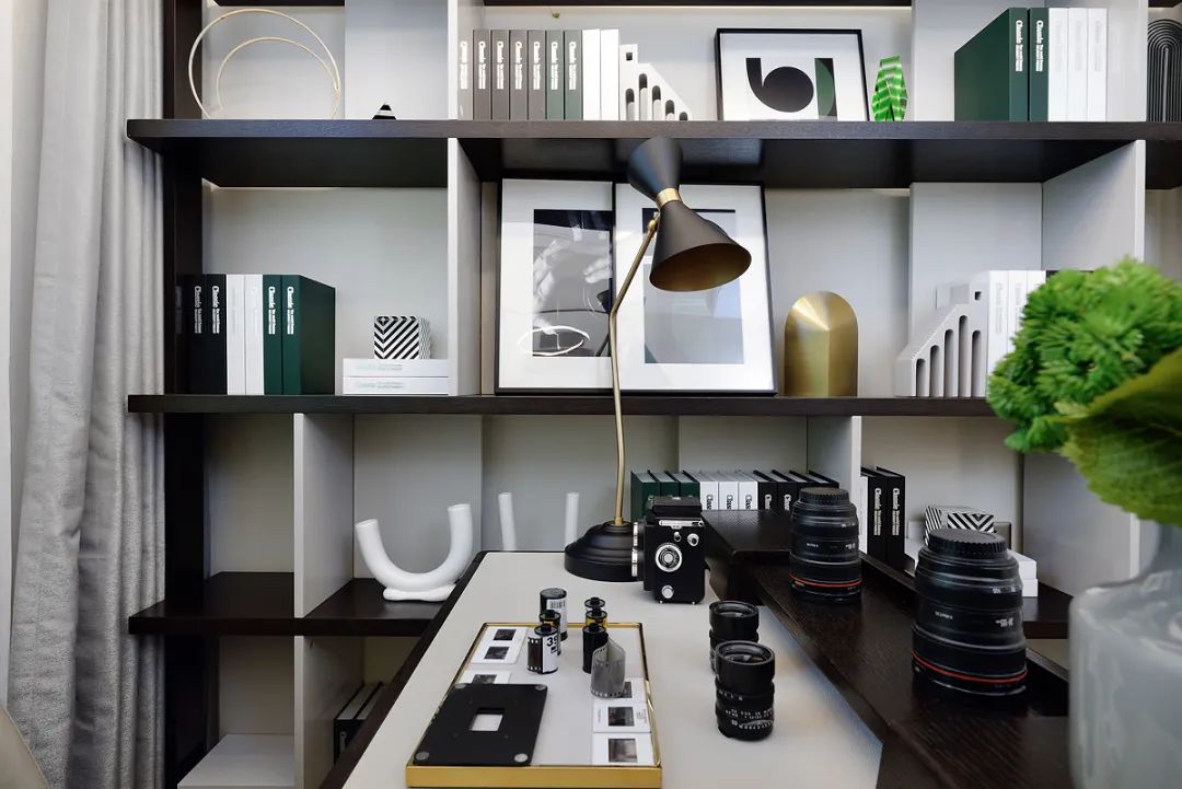 現代簡約風格室內設計家裝案例-書房